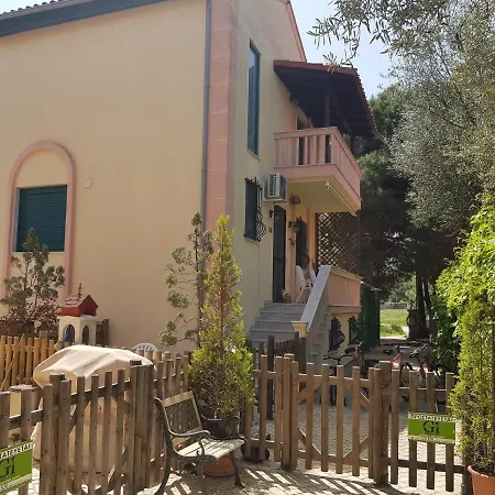 Alexandros Family House Villa Nea Iraklitsa Exterior photo