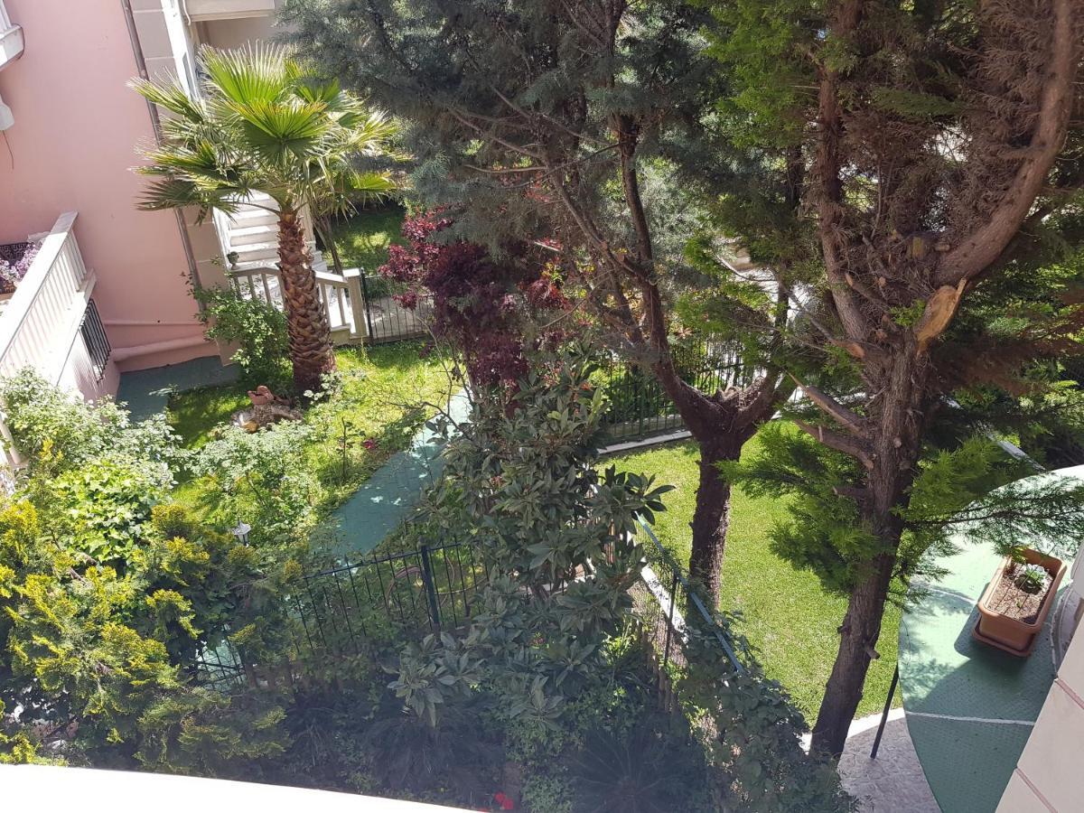 Alexandros Family House